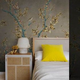 Fototapeta w sypialni motyw roślinny ptaki motyle kwiaty
