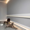 Gładka biała listwa sufitowa oświetleniowa LED SX179 Orac Decor