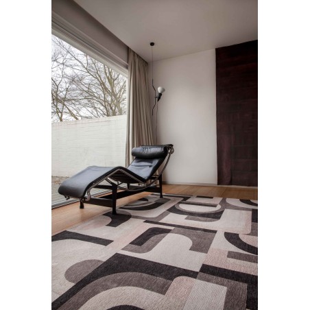 Młodzieżowy dywan retro