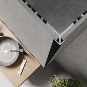 Czarny narożnik zewnętrzny...