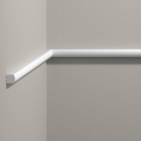 Gładka listwa na ścianę...